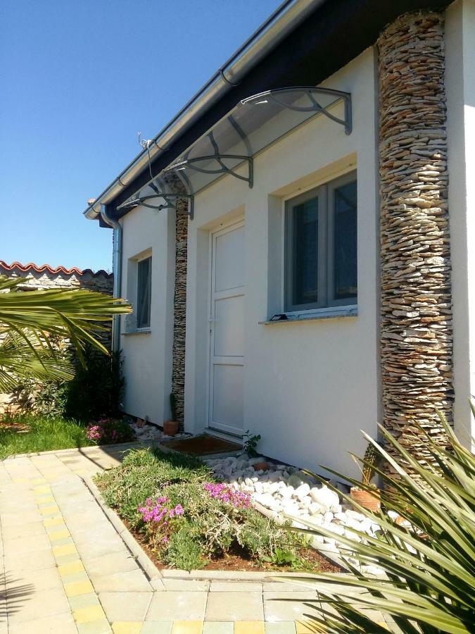 Studio Apartman Vortex Fazana Exterior photo